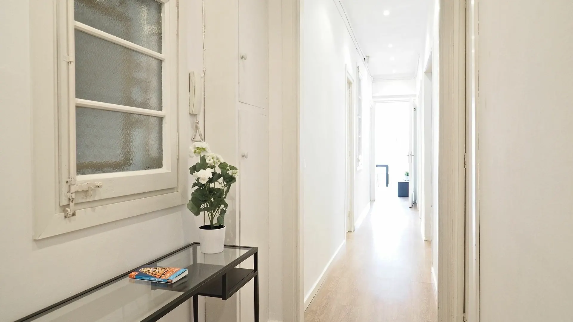 Suites4Days Sagrada Familia Apartment Barcelona 0*,
